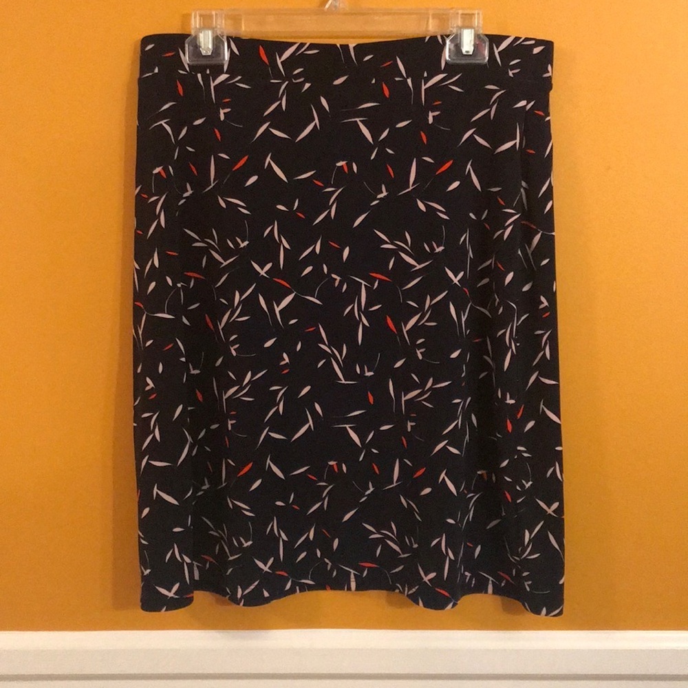 Stretch on Skirt - by Philosophy